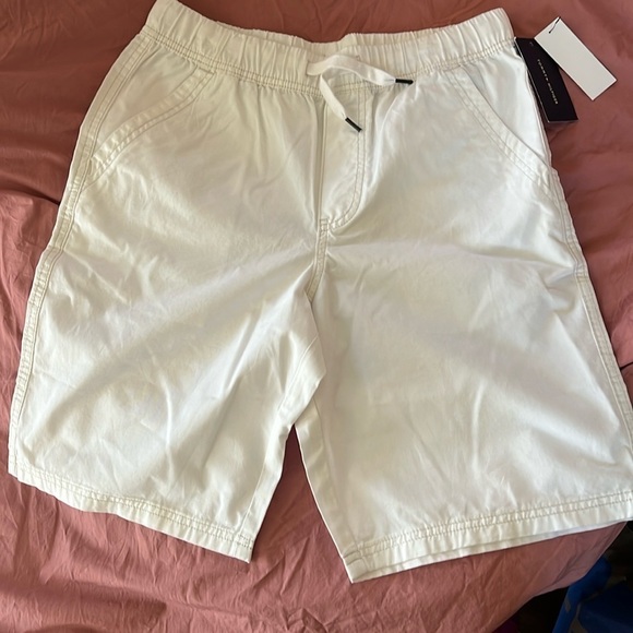 Tommy Hilfiger Boys Large 14/16 white drawstring shorts - Picture 1 of 6